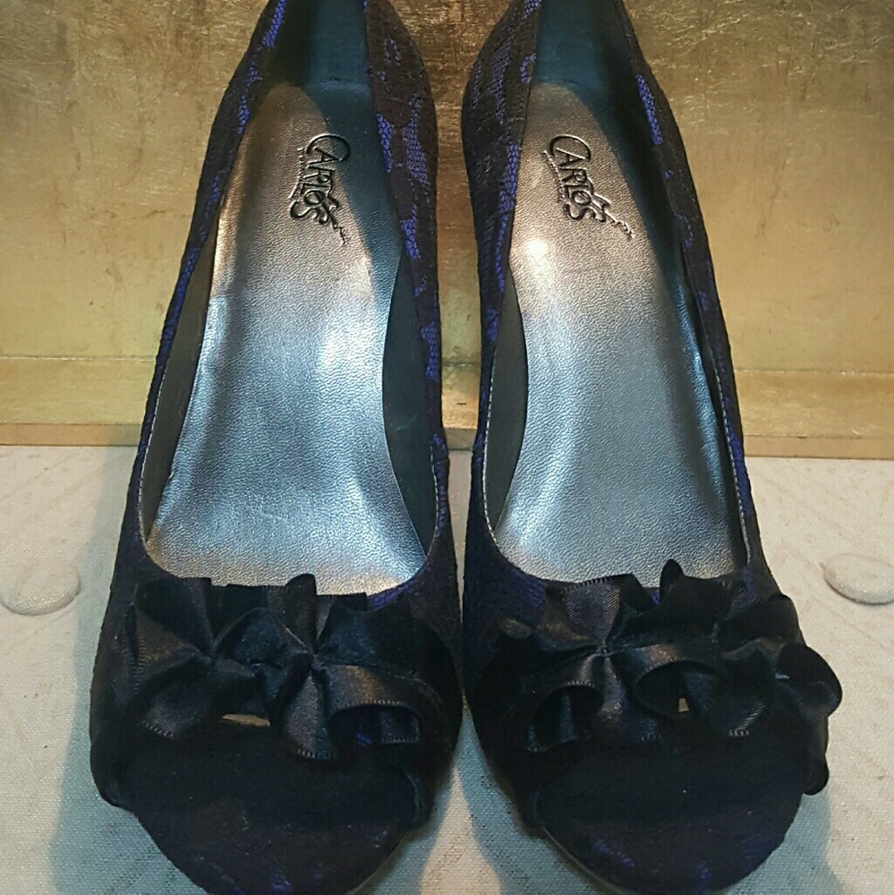 Carlos Santana Pumps